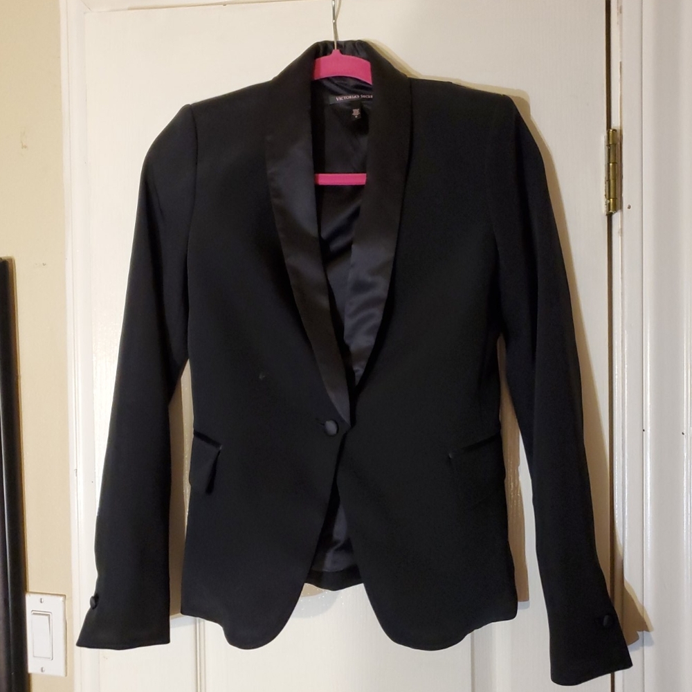 Fitted Victoria Secret Blazer